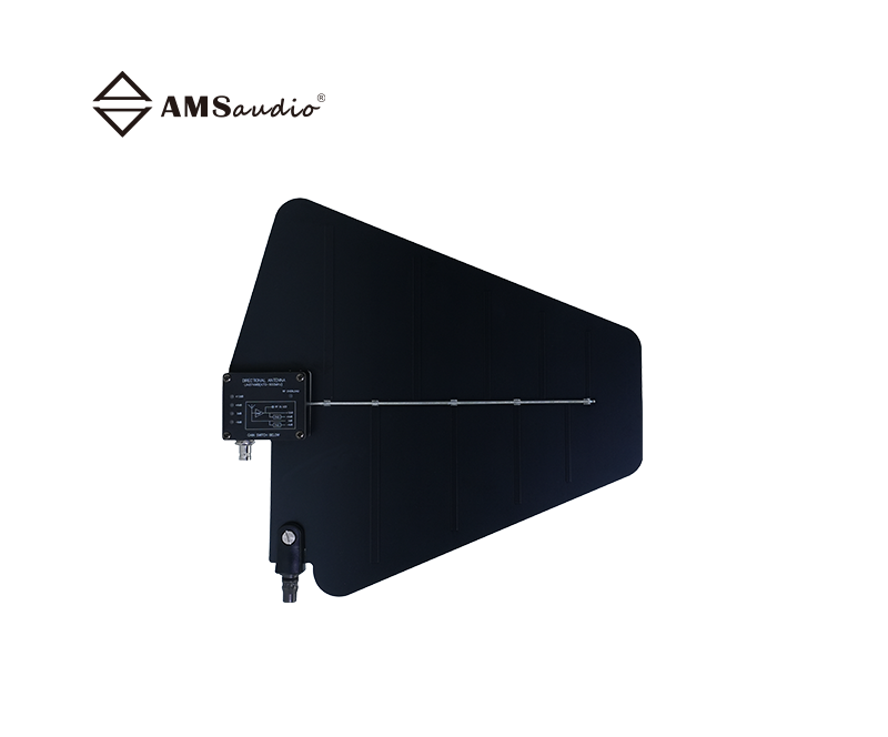 UA874WB-Active Broadband Directional Antenna